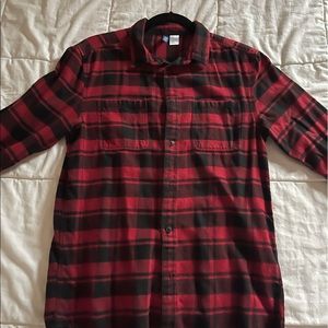 H&M long sleeve button down shirt.